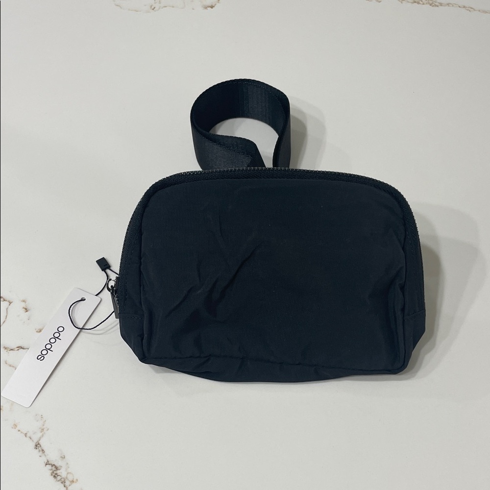 NWT Ododos Flawed Black Small Waist Bag